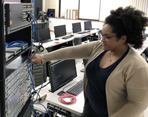 Student working in network lab