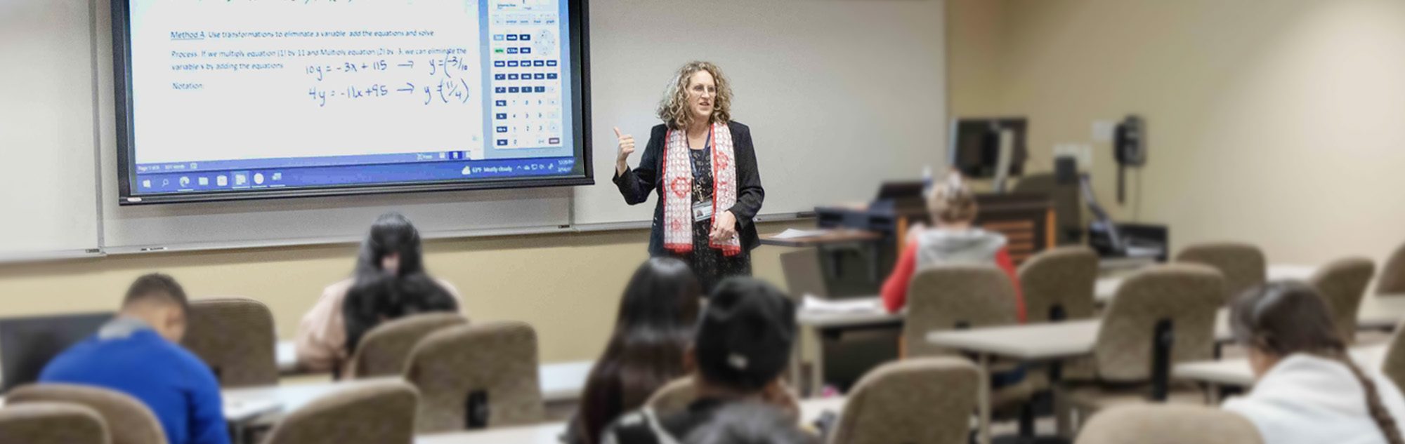 Finite Mathematics classroom with students and instructor